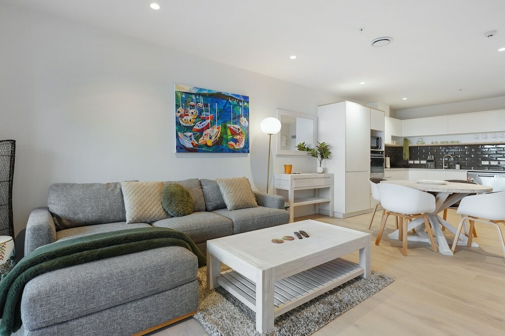 Фото Groovy Apt Close to Onehunga Mall Centre