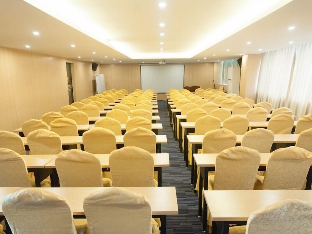 Фото GreenTree Inn Nanning Qingxiu District DongGe Hotel