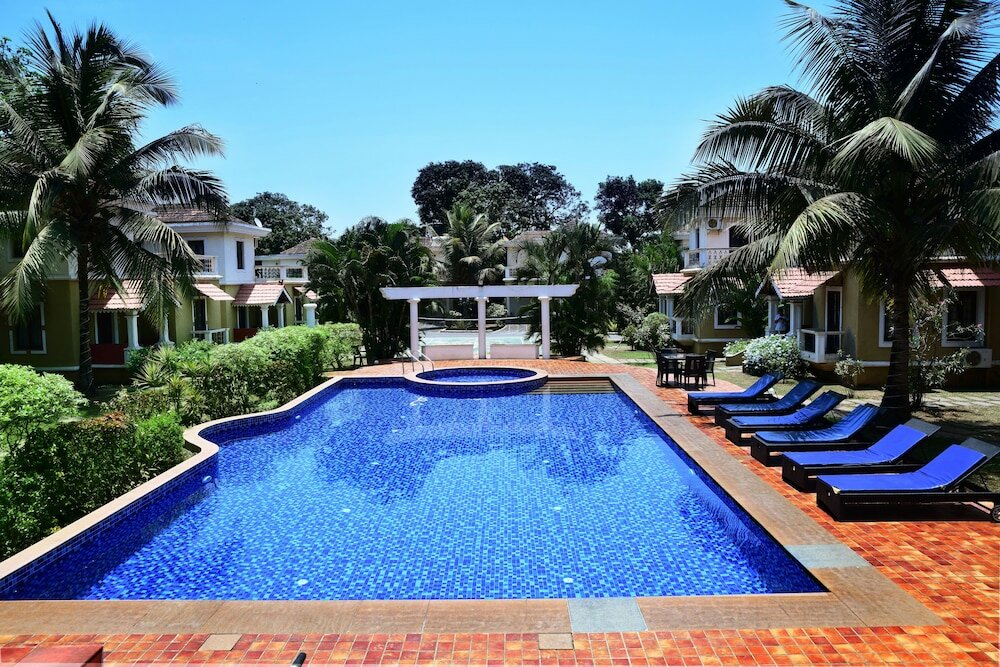 Фото White Square Nirvana, Parra