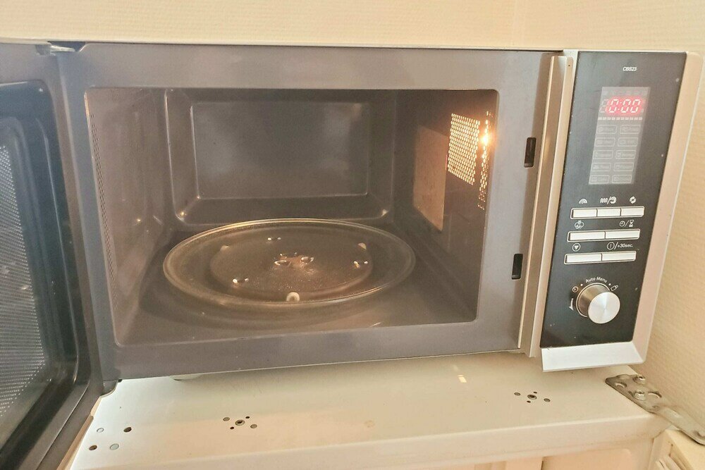 Фото Bright & Cosy One-bed Apartment