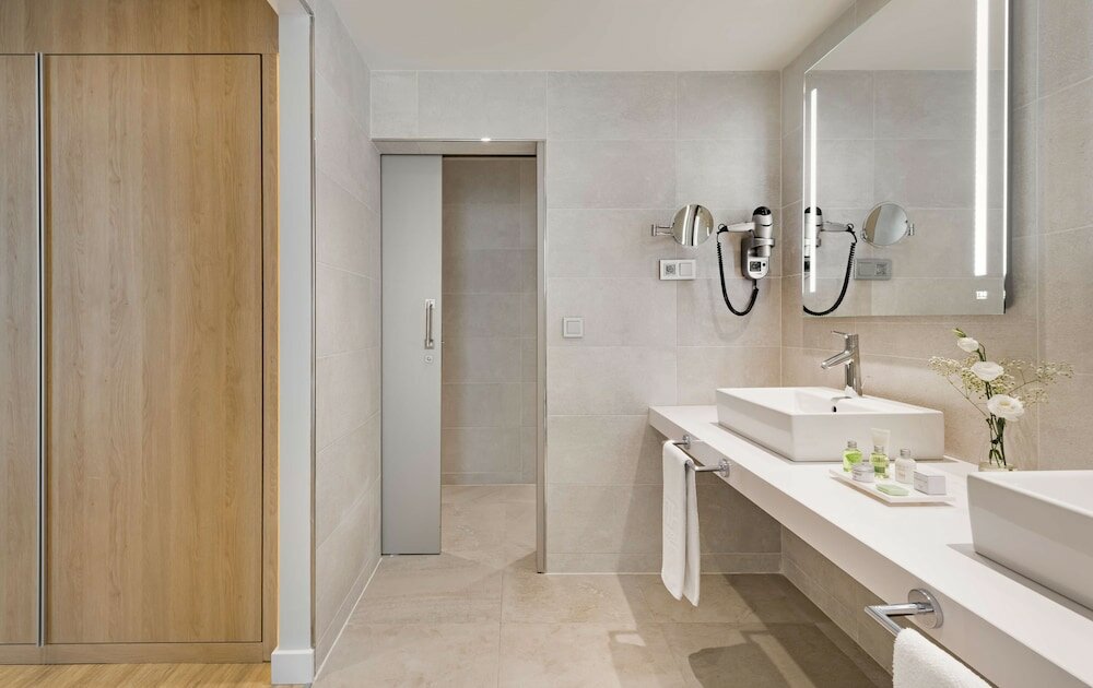 Фото Nh Málaga Hotel