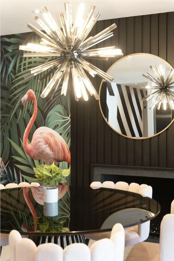 Фото Side by Side Lux Homes