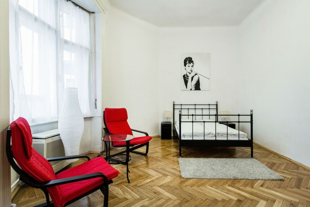 Фото Kecskemeti 5 Apartment