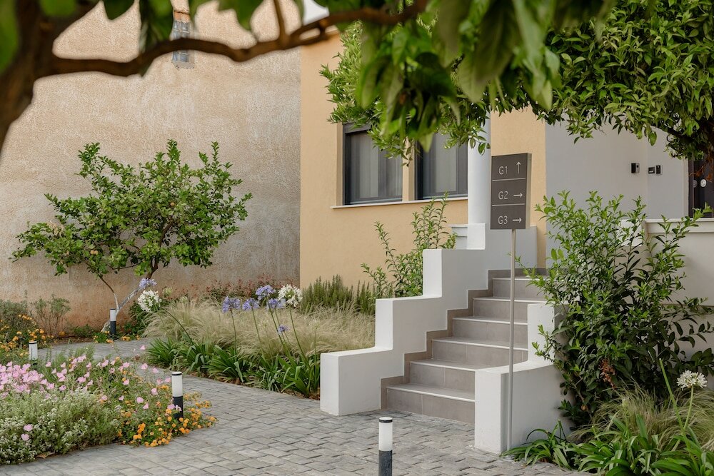 Фото Galio Suites Airport by Airstay