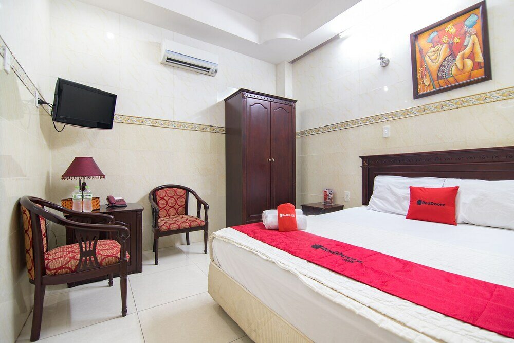 Фото RedDoorz near Tan Son Nhat Airport
