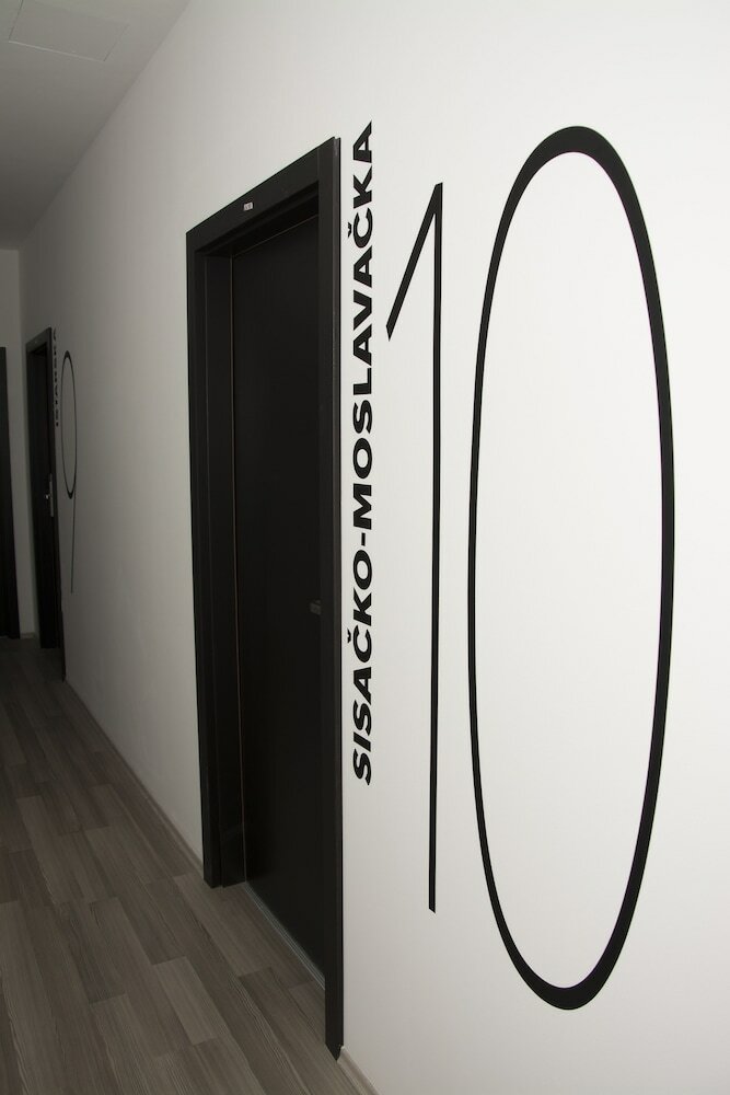 Фото Hostel 101 Dalmatinac Vukovar