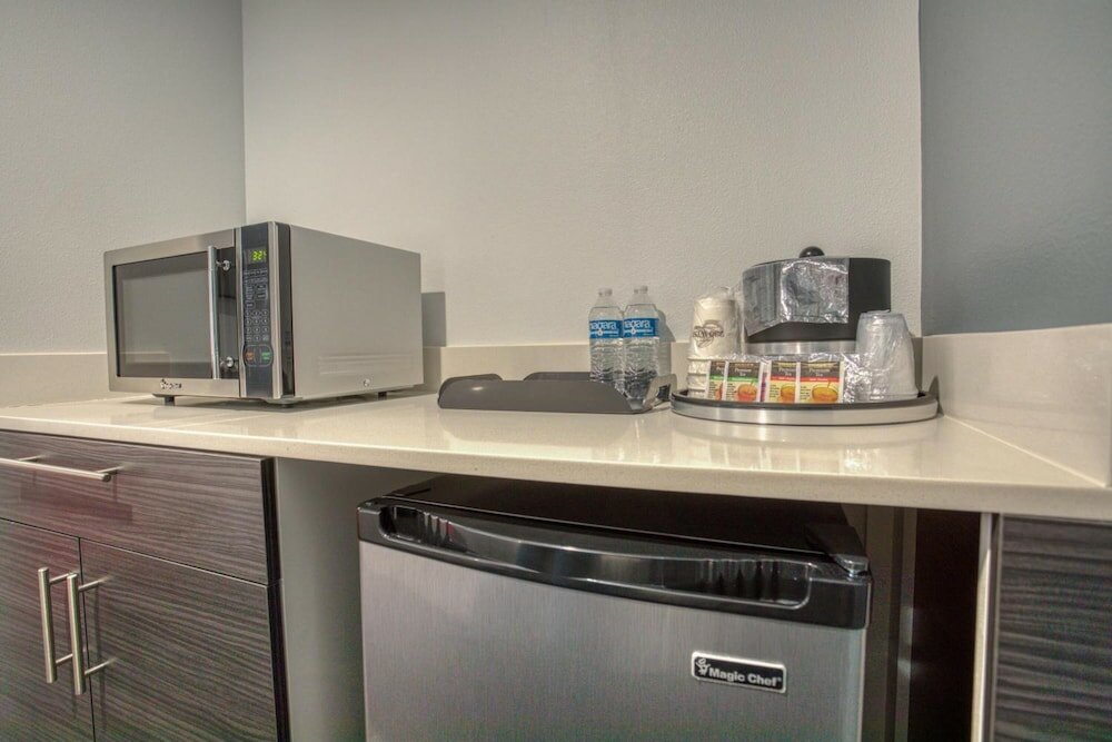 Фото Post Time Inn