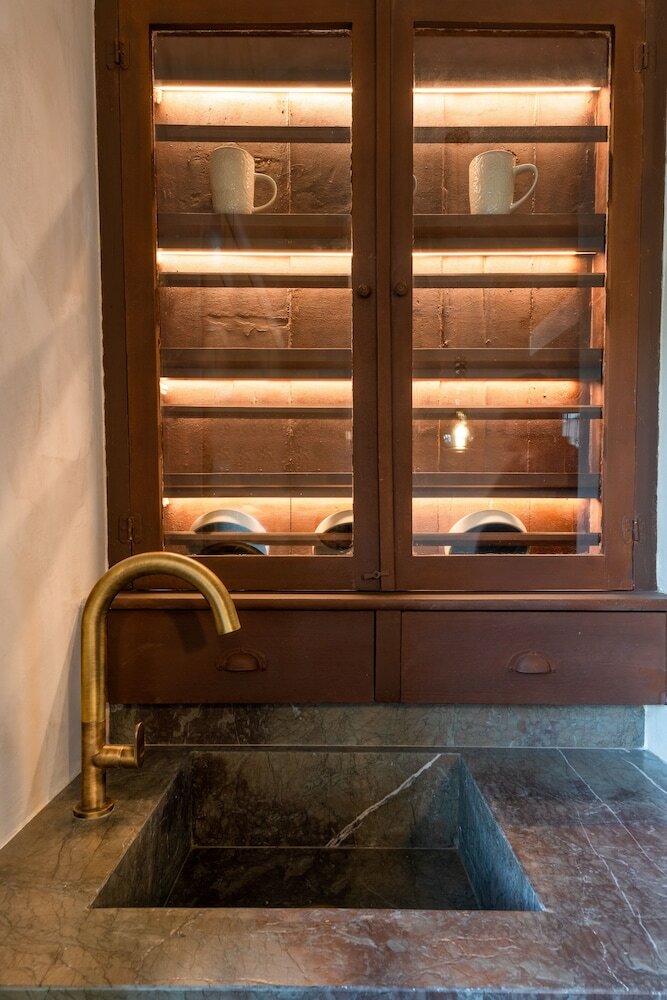 Фото Inotropes Boutique Suites - Adults Only