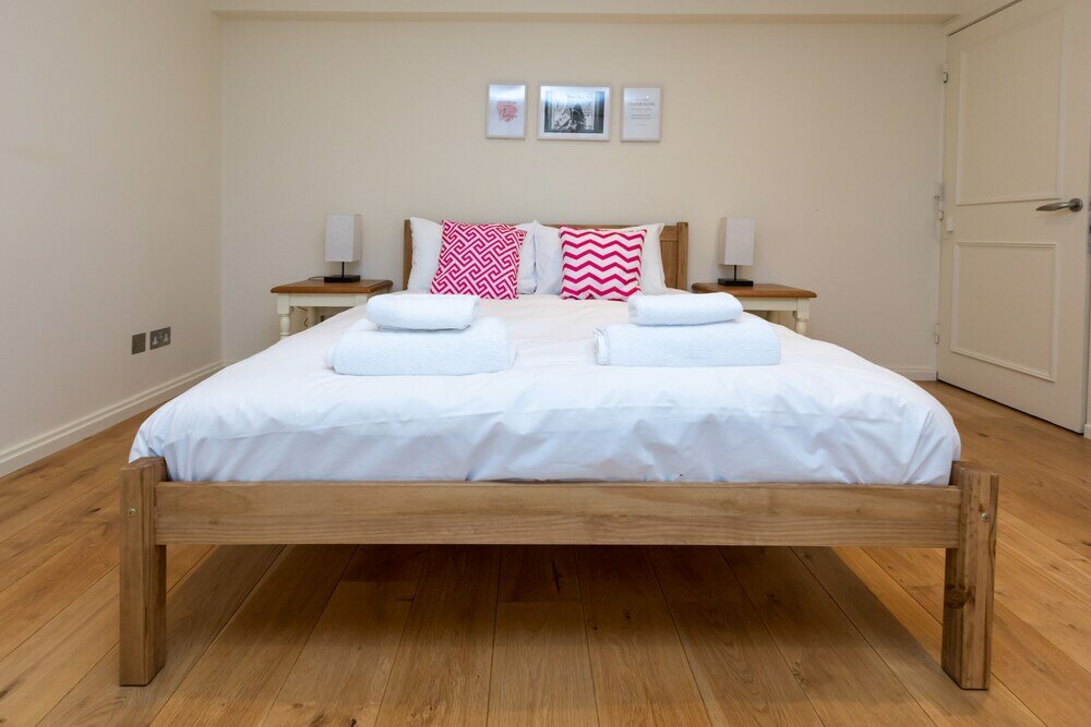 Фото Modern and Bright 3 Bedroom House in Paddington