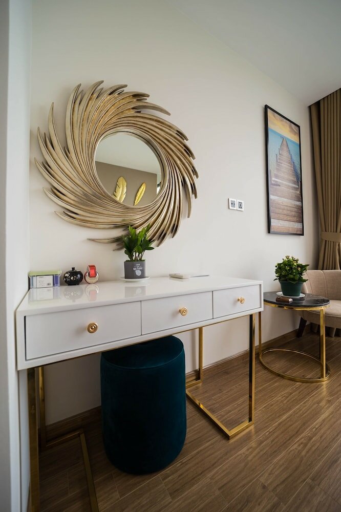 Фото Canh Apartment in Vinhomes Green Bay