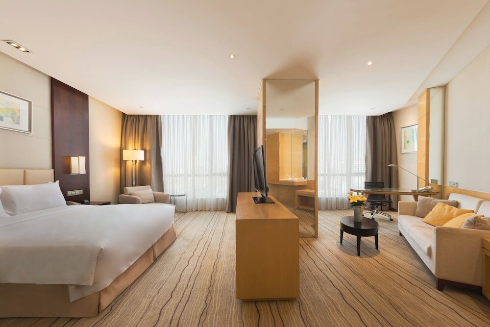 Фото Holiday Inn Taicang City Centre