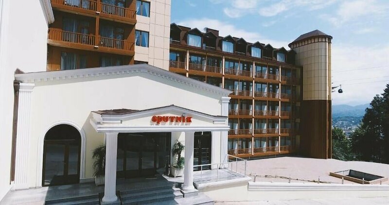 Отель Sputnik Hill в Батуми
