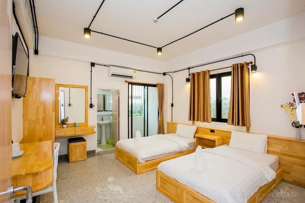 Фото Thaphon Residence