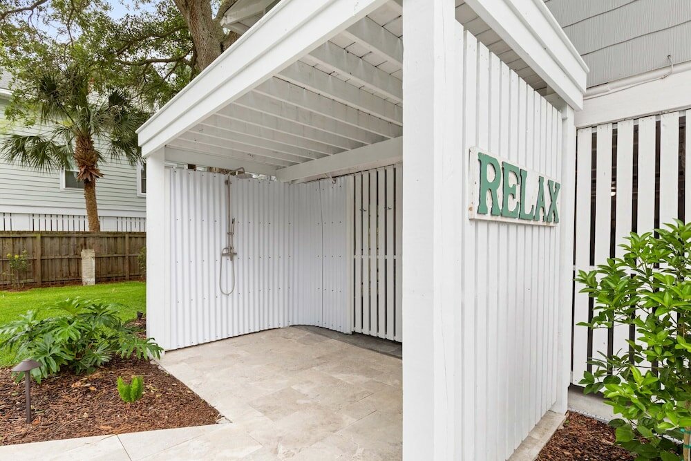 Фото Butler Beach Cottage