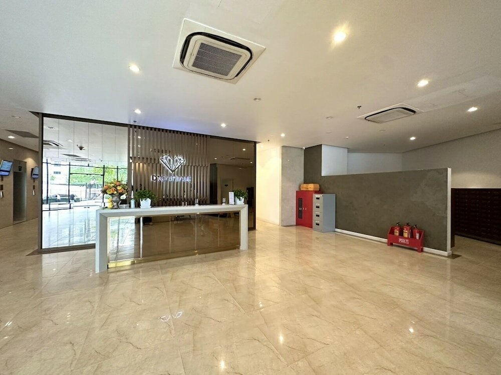 Фото Vinhomes D'Capitale Residence - CitiHome