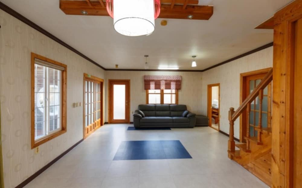 Фото Yangyang Seorak Badanamuro Pension