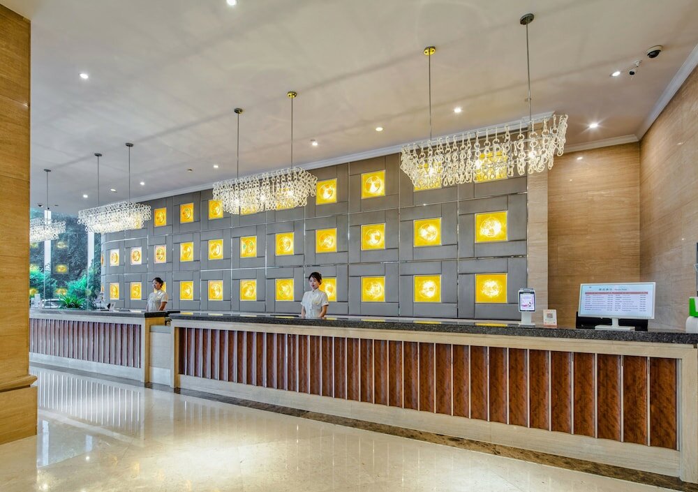 Фото Yungang Jianguo Hotel