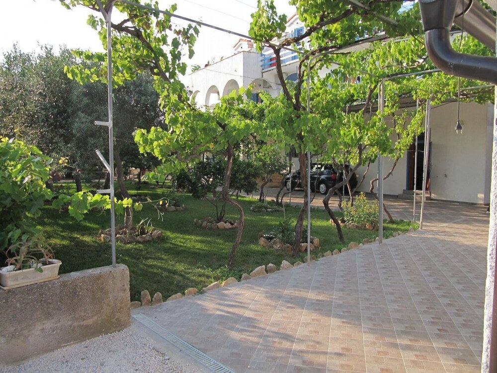 Фото Jadranka - 200 m From sea - Sa3