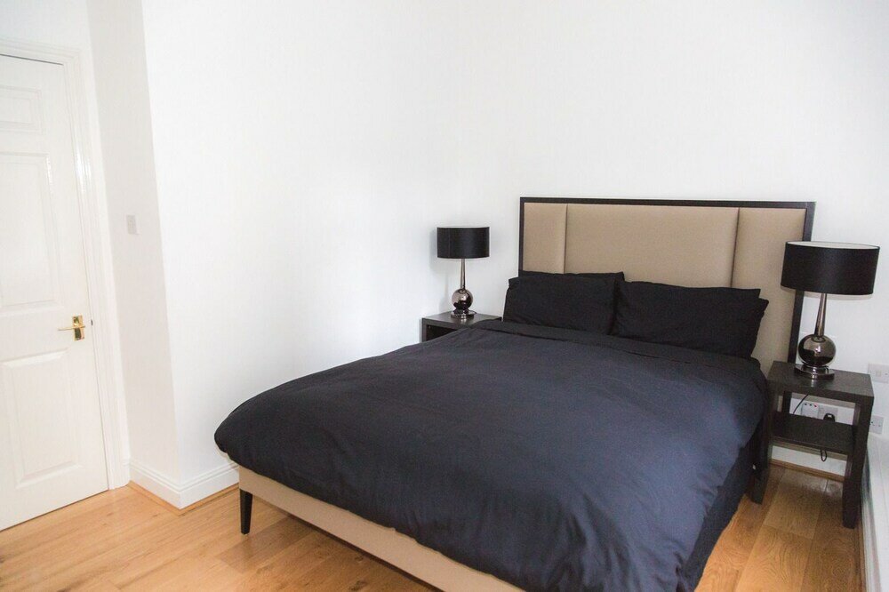 Фото Modern 2 bed flat in historic building