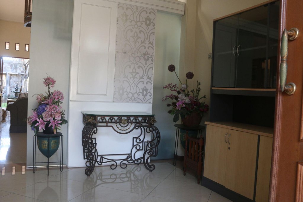 Фото Maharani Guesthouse Tebet Syariah