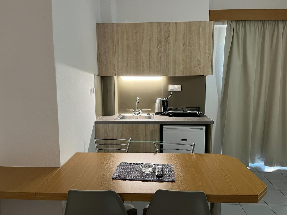 Фото Acropolis Apartments