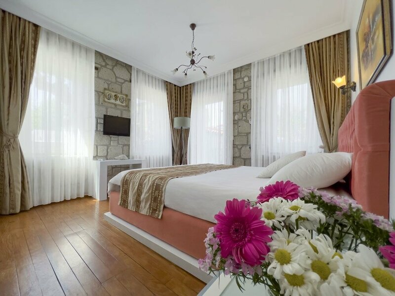 Гостиница Kayezta Hotel Alacati в Чешме