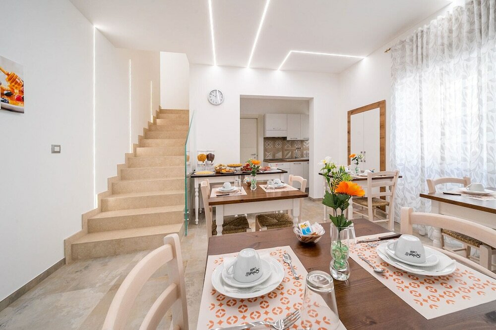 Фото Aurosa Bed and Breakfast