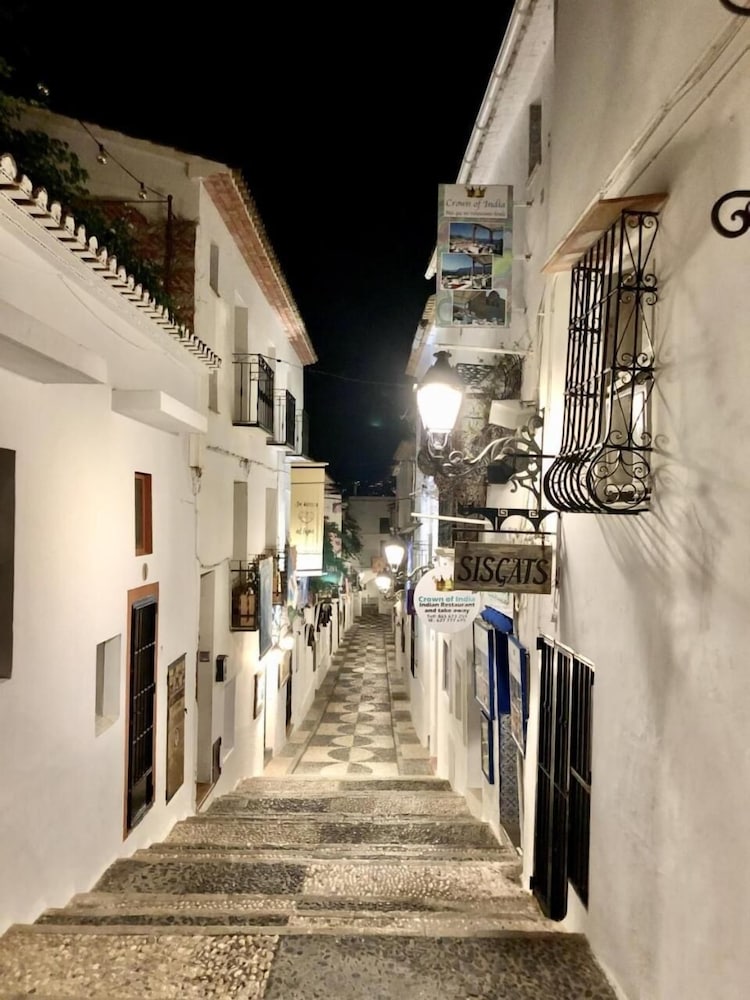 Фото Hostal Fornet