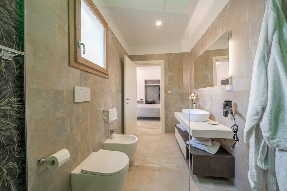 Фото Aurosa Bed and Breakfast