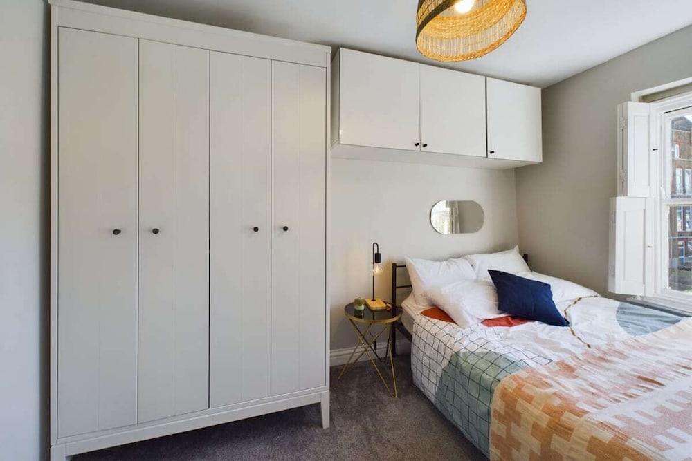 Фото The Dalston Hideout - Captivating 2bdr Flat