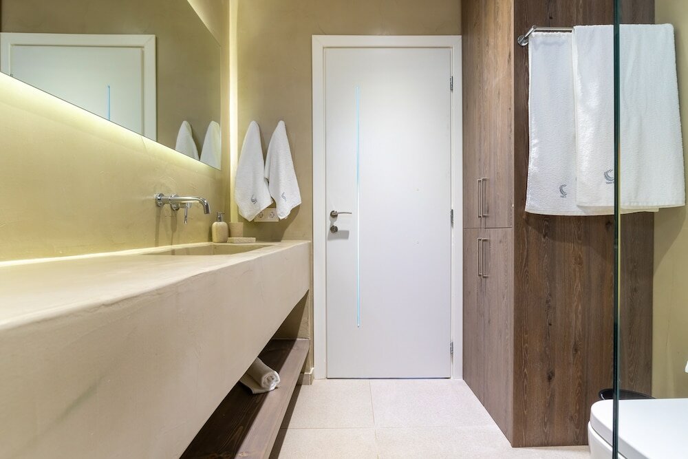 Фото Wave Suite by the Sea