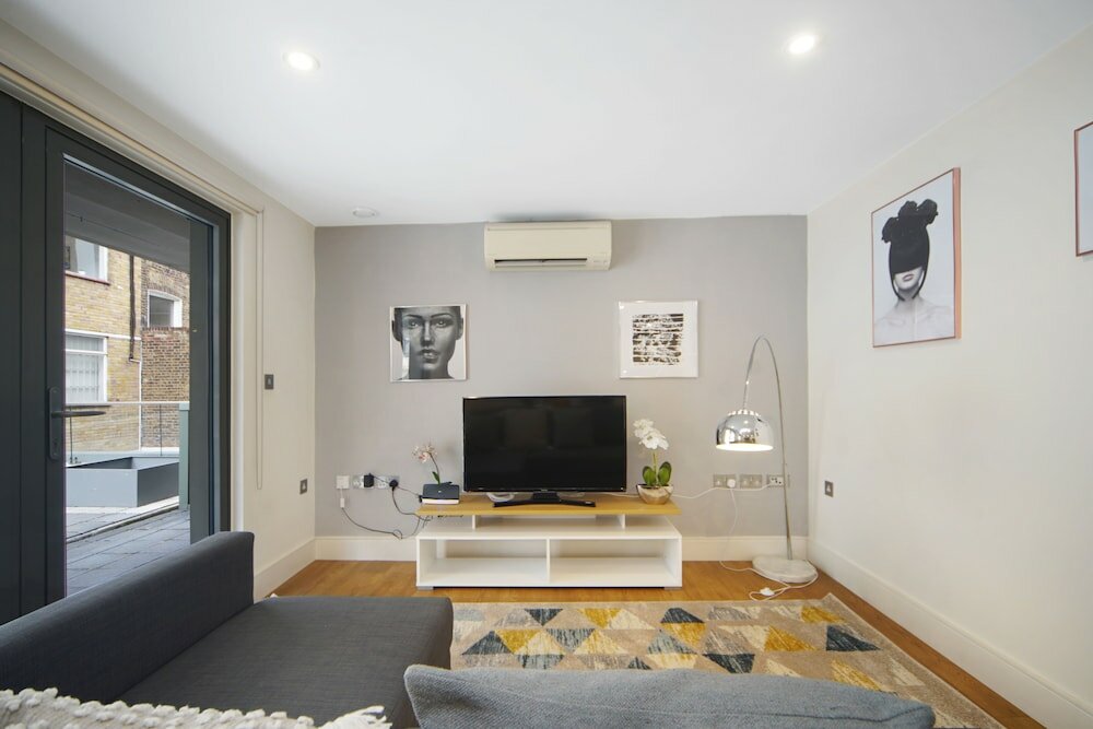 Фото Modern Apartments in Bayswater Central London WiFi & Aircon - by City Stay London