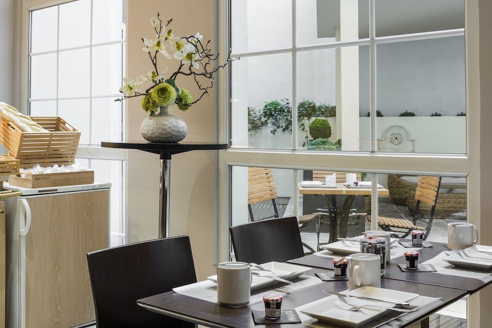 Фото ibis Paris Ornano Montmartre North 18th