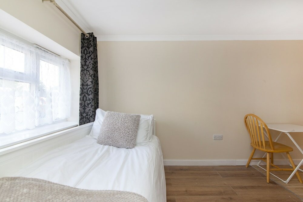 Фото Th Serviced Apartment London