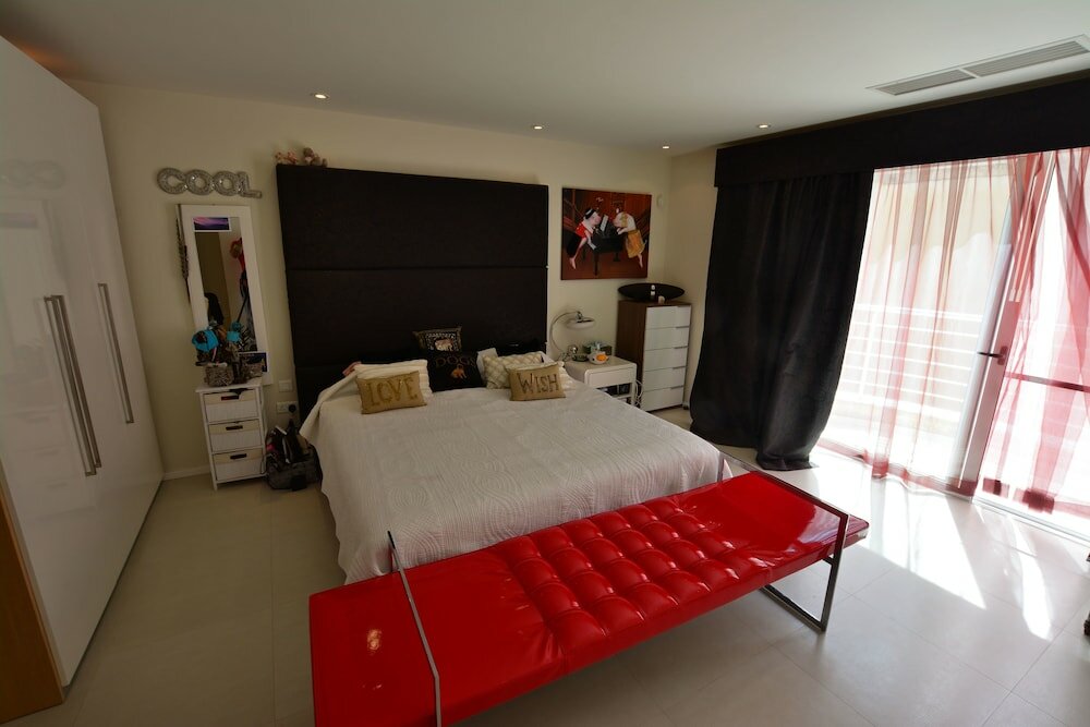 Фото Super 3 Bedroom Villa With Amazing Ocean Views