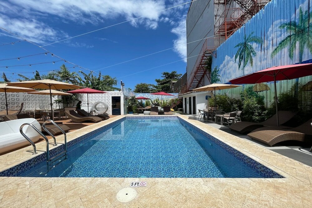 Фото Oyo 997 Attic Capsule Hotel