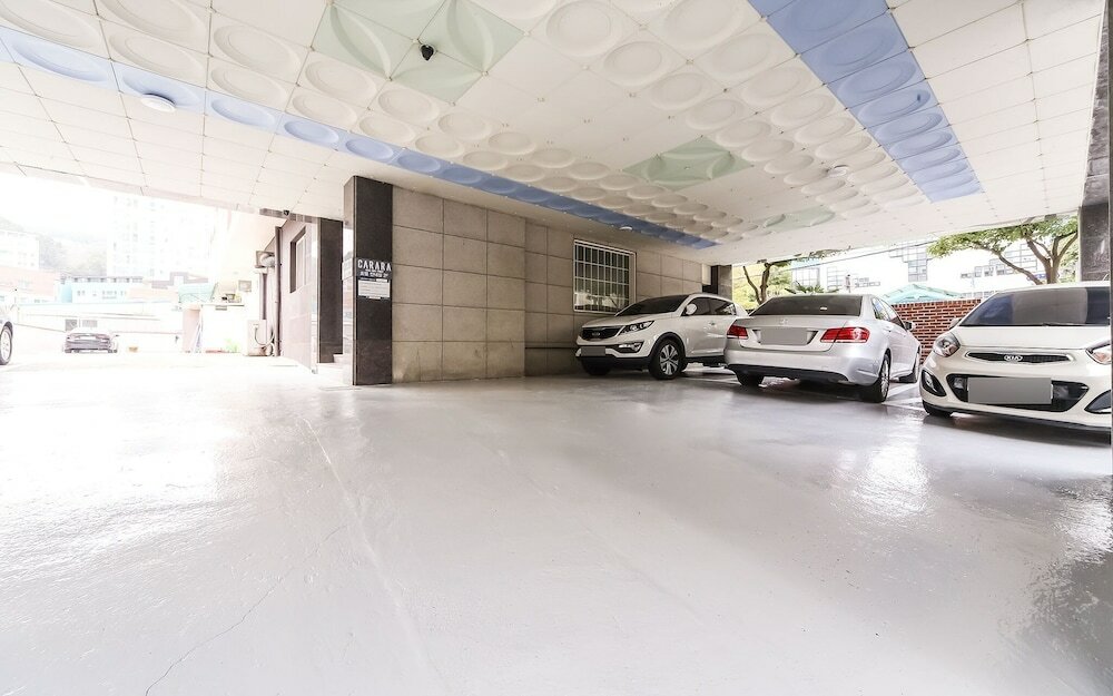 Фото Geojedo Jangseungpo Hotel Carara