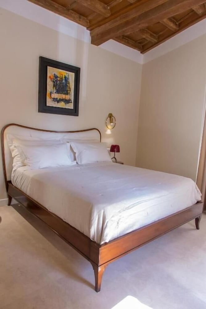 Фото Repetita Juvant