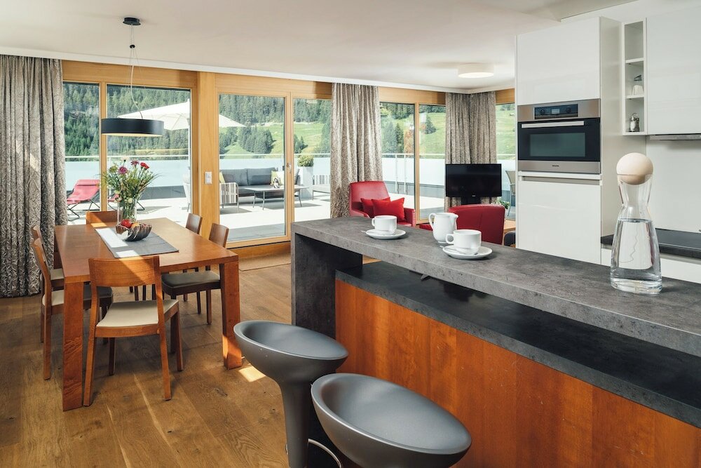 Фото Schneeweiss