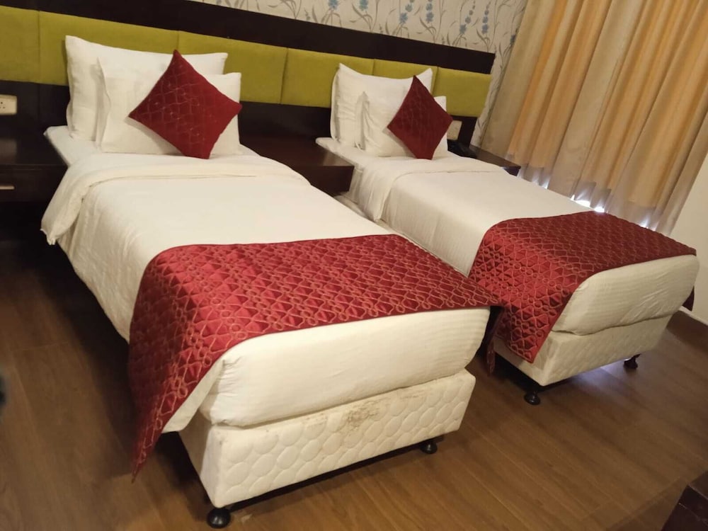 Фото Hotel Rose Mallow