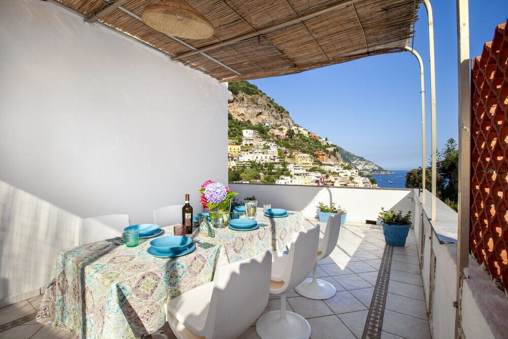 Фото Estate4home - Casa Gegé