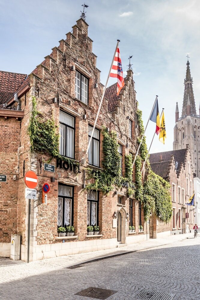 Фото Hotel de Castillion