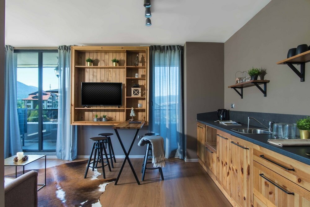 Фото Cornelia Deluxe Residence