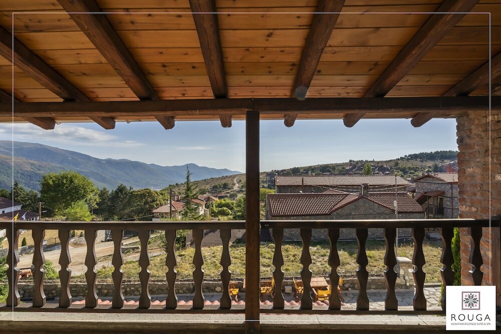 Фото Rouga Mountain Boutique Suites & SPA