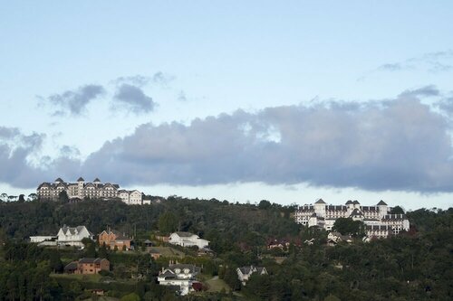 Внешний вид отеля Constellation Lodge в Кампос-ду-Жордану, фото 4