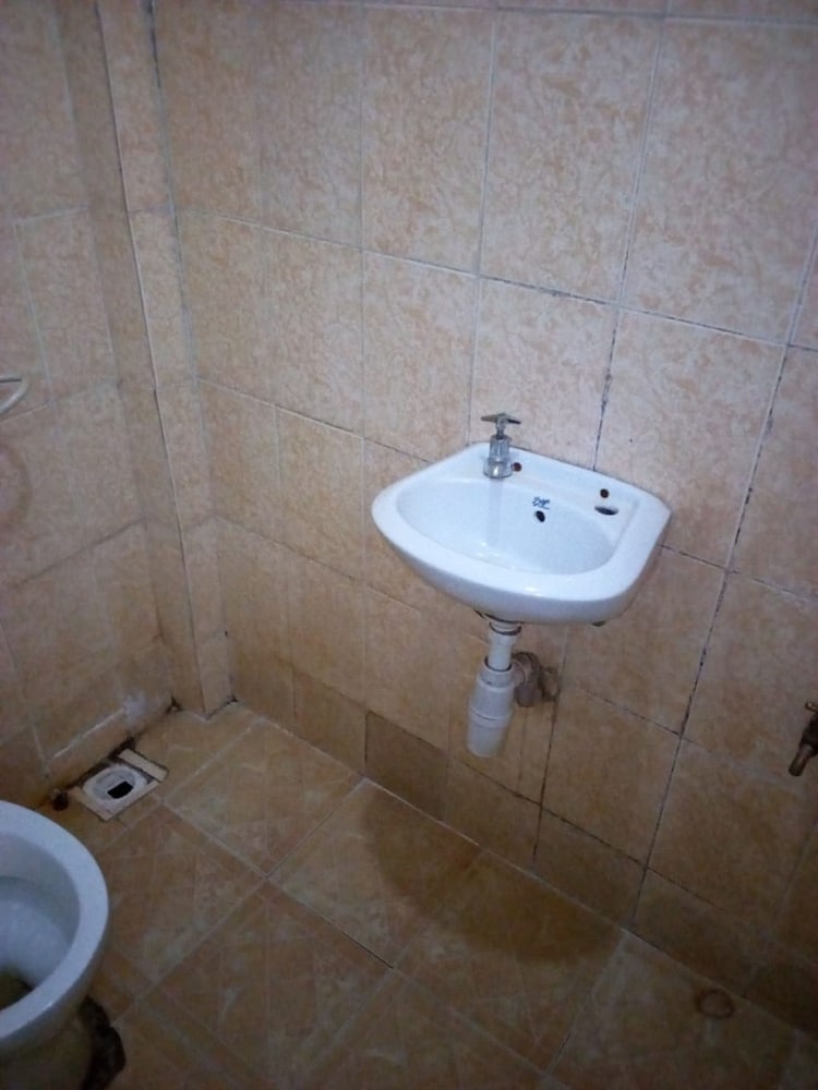 Фото Chrisam Hotel