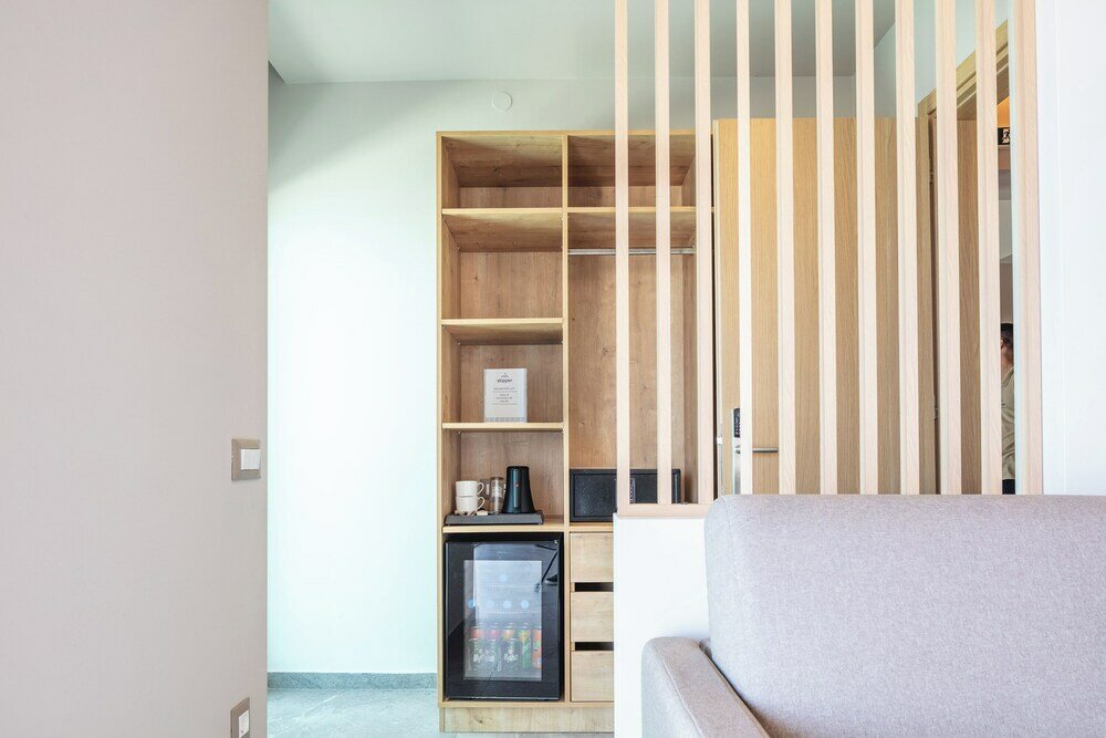 Фото Skipper Beachfront Suites