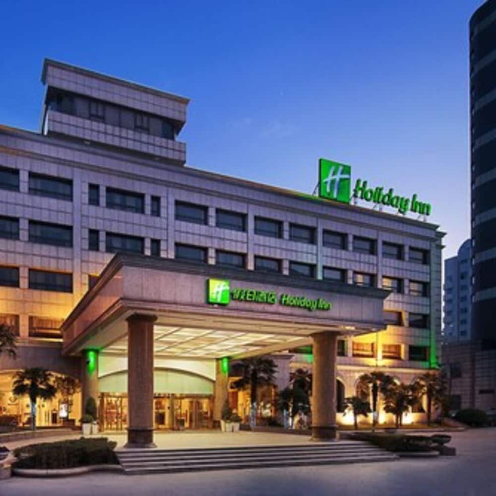 Hotel Holiday Inn Zhengzhou, Zhengzhou, photo