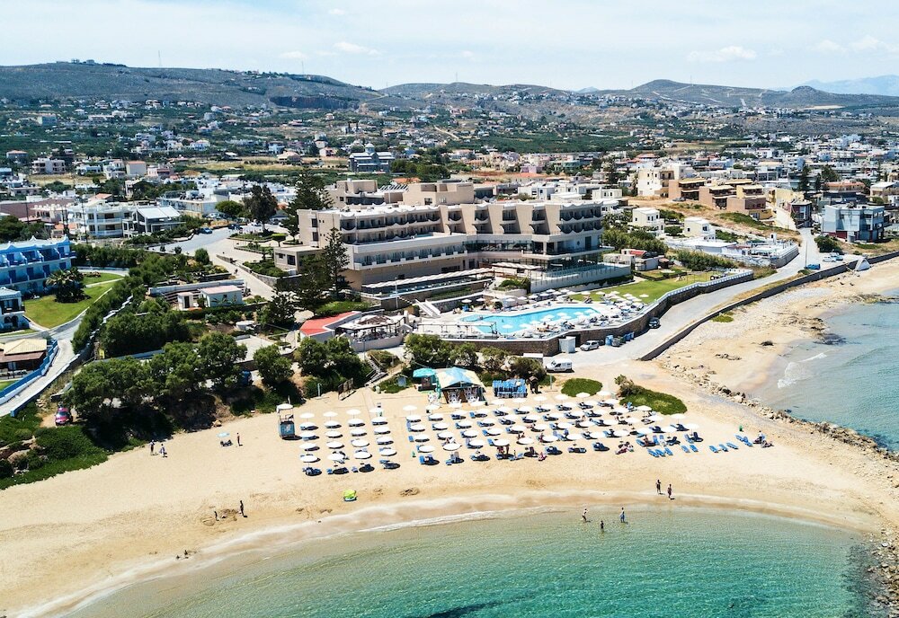 Фото Themis Beach Hotel