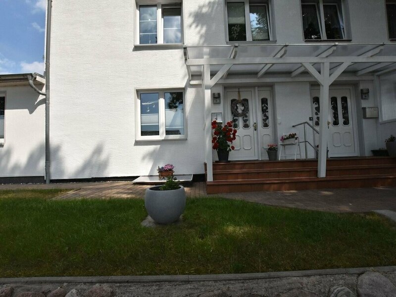 Апартаменты Cozy Apartment in Neubukow near Water Sports